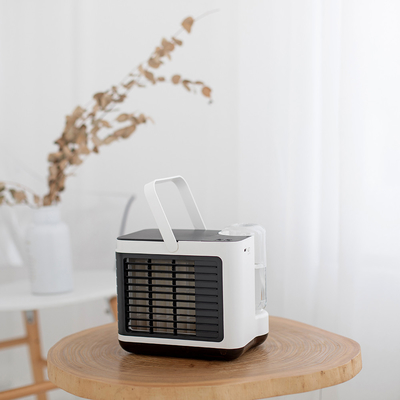 Pendingin Udara Mini USB 4W 6 Inch 2000mAh Pendingin Udara Portabel Humidifier
